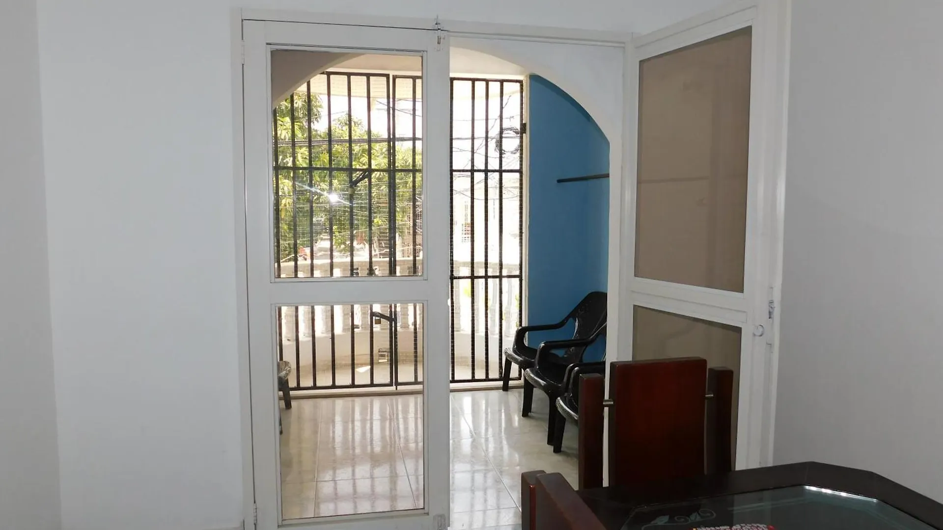 Apartman Apto Con Aire Acondicionado Cerca A La Universidad Del Mag Y Terminal Santa Marta